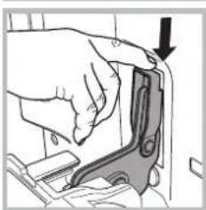 Hotpoint Ariston UT 89E P X/HA S - Per smontare la porta con le cerniere soft closing\*: - 6