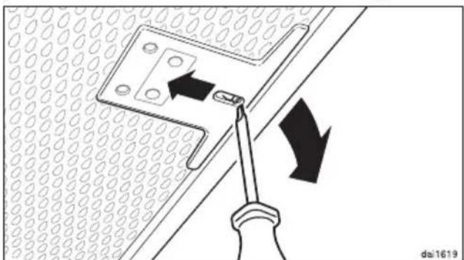 MIELE DA 2270 Ext - Cleaning the grease filters in the dishwasher - 1