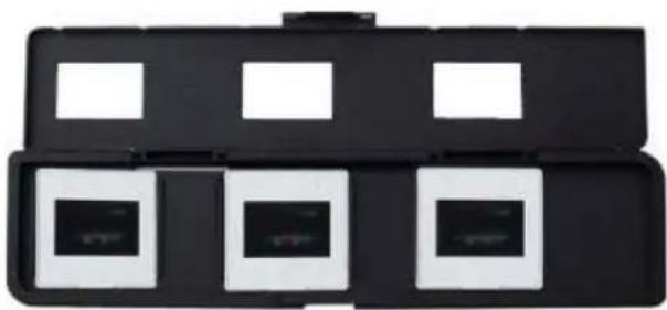 Reflecta x8-Scan - Place Film / Slide Into The Holder - 4