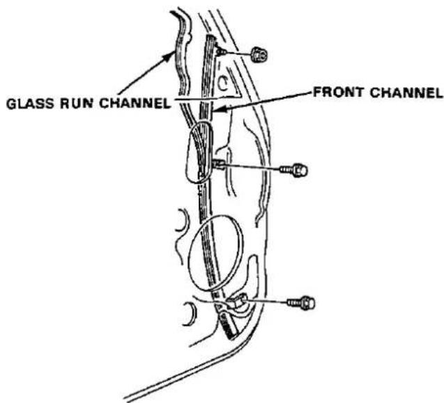 GLASS RUN CHANNEL FRONT CHANNEL