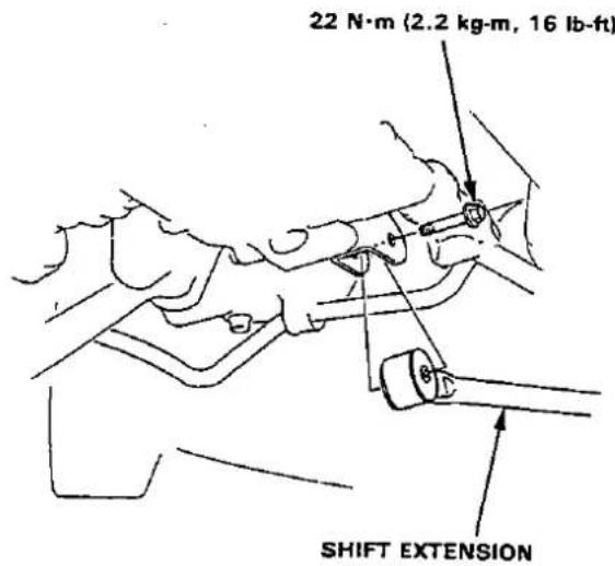 22 N·m (2.2 kg·m, 16 lb·ft) SHIFT EXTENSION