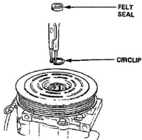 FELT SEAL CIRCLIP