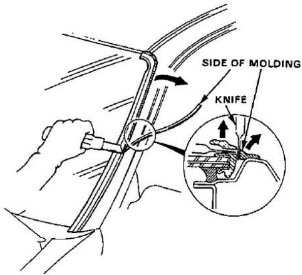 SIDE OF MOLDING KNIFE