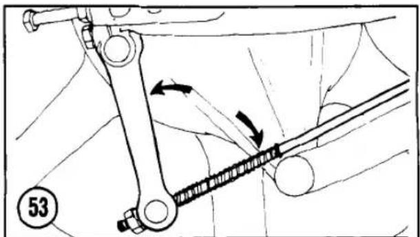Mechanical linkage diagram showing a chain with motion arrows, no text or symbols present