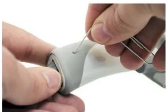 Code Corporation CR1400 - - Attaching and Detaching a Cable - 2