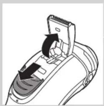 PHILIPS PowerTouch PT877 - Rengjøre trimmeren med rengjøringsbørsten - 1