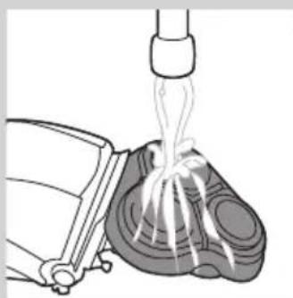 PHILIPS PowerTouch PT877 - Die Schereinheit unter fließendem Wasser reinigen - 3