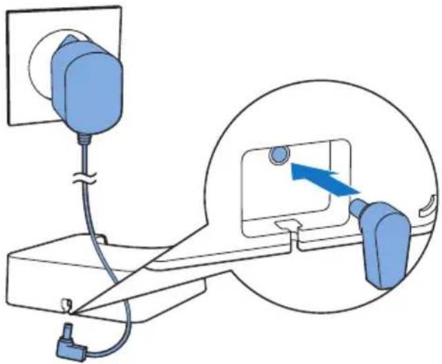 PHILIPS D4550B - Branchez chacune des extrémités de l'adaptateur secteur sur : - 1