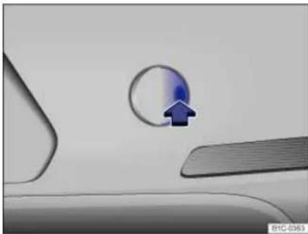 VOLKSWAGEN Beetle (2015) - NOTICE - 1