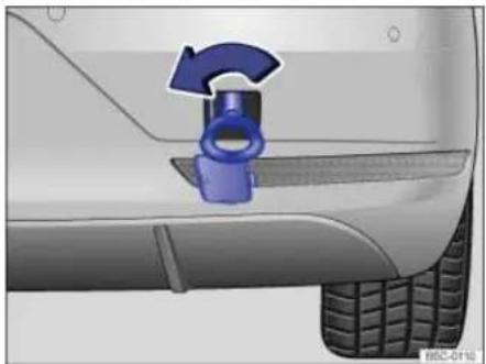 VOLKSWAGEN Beetle (2015) - Installing the rear towing eye (Beetle R-Line) - 2