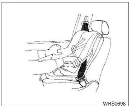 Line drawing of a car seatbelt with hands placed on the seat (no text or symbols)