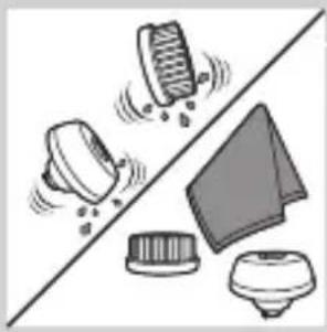 PHILIPS 7000 series S7550 - Cleaning the cleansing brush attachment - 1