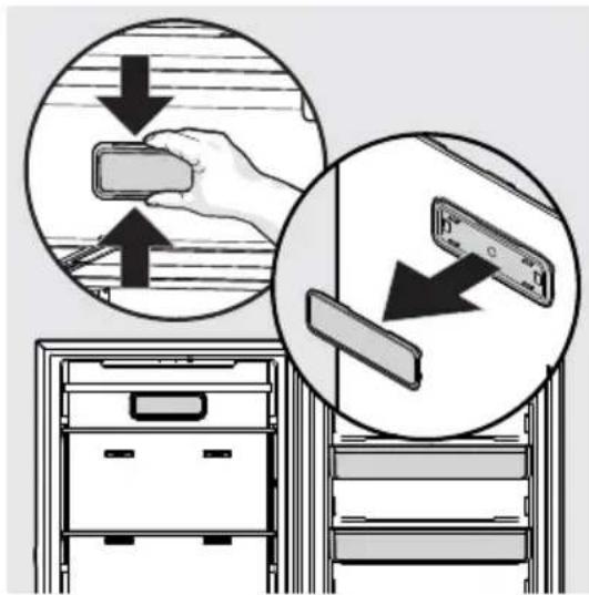 FRIGIDAIRE FPRU19F8RF - Installation ou remplacement du filtre à air - 1