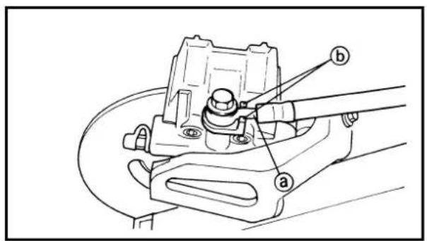 Technical diagram of a mechanical assembly with labeled parts a and b