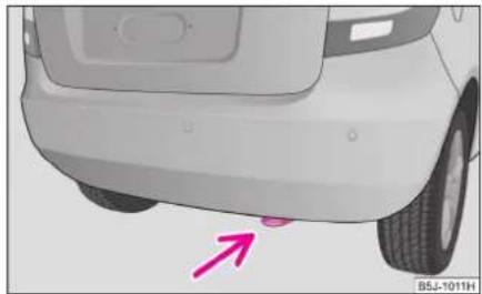 SKODA Fabia (2007) - Oeillets de remorquage arrière - 1