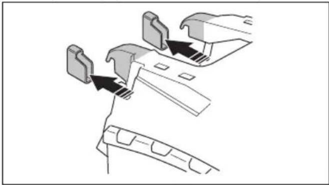 HUSQVARNA LC 141Li - Montaż pojemnika na trawę - 1