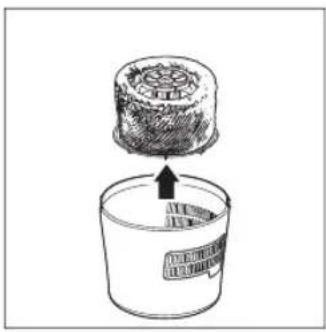 PHILIPS HU4802 - Replacing the humidification filter - 5