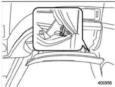 SUBARU Forester (2011) - ■Remplacementd'unfiltreà air - 1