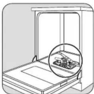 ZANUSSI ZDF 222 - Déchargement du lave-vaisselle - 1