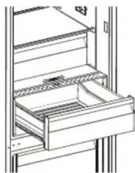 Line drawing of a refrigerator drawer with drawers open (no text or symbols)