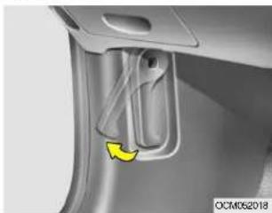 HYUNDAI Santa Fe (2007) - OUVERTURE DU CAPOT MOTEUR - 1