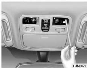 HYUNDAI Tucson (2006) - Fonctionnement manuel du toit ouvrant - 2