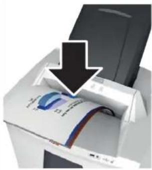HSM SECURIO AF500 - Umieszczanie papieru bezpośrednio w otworze doprowadzania - 1