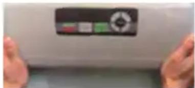 Gastroback Design Vakuum Sealer Plus - Sealing a Plastic Bag—Closing the Bottom of the Bag - 4