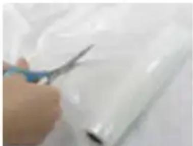 Gastroback Design Vakuum Sealer Plus - Sealing a Plastic Bag—Closing the Bottom of the Bag - 1