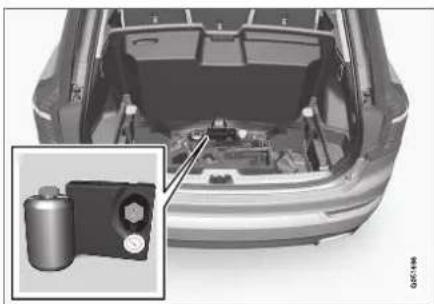 VOLVO XC90 (2017) - Emplacement - 1