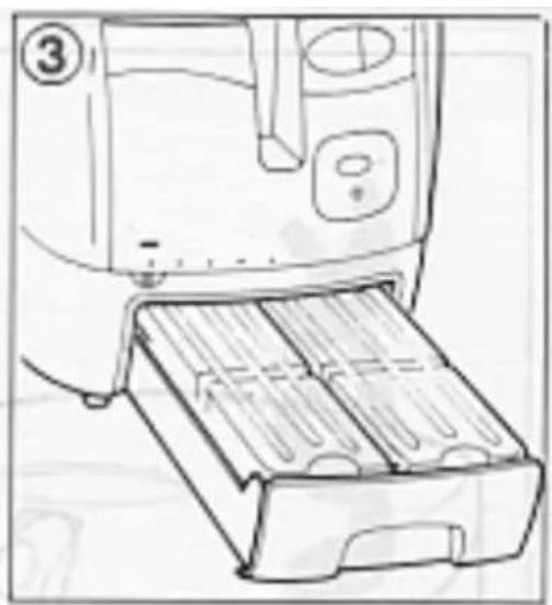 Line drawing of a kitchen appliance with a drawer and handle (no text or symbols)