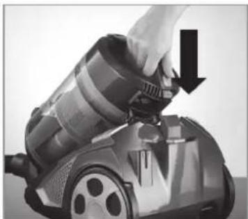 Cleanmaxx Z 07504 - Cleaning the HEPA Filter - 4