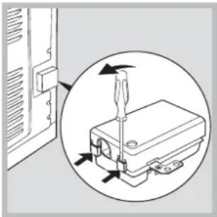 INDESIT FL20 A - Montaje del cable de alimentación eléctrica - 1