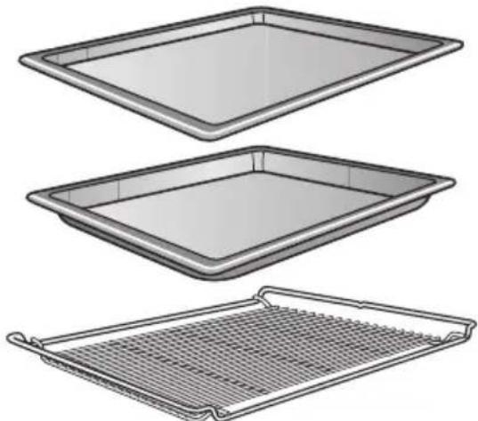 Three technical illustrations of rectangular trays with different internal structures, no text or symbols present.