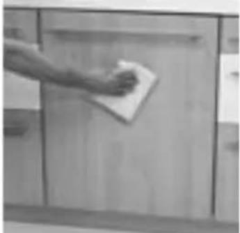 FAGOR 2LF-065IT - HET SCHOONMAKEN VAN DE BUITENKANT VAN HET APPARAAT - 1