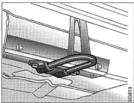 SAAB 9000 (1998) - Driving with the luggage compartment door open - 2