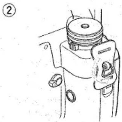Dessin technique au trait d'un dispositif mécanique sans texte ni symbole visible.