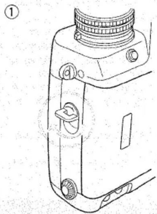 Dessin technique d'un dispositif mécanique avec boutons de réglage et une poignée (sans texte ni symboles)