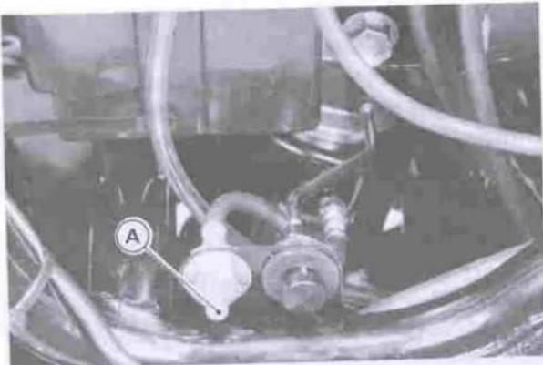 KAWASAKI 1000 GTR - NOTE - 1