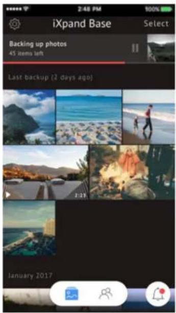 iXpand Base Backing up photos 45 items left Last backup (2 days ago) January 2017
