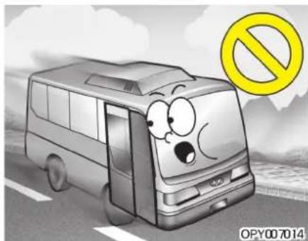 HYUNDAI Universe (2010) - 도어 개방상태로 운행금지 - 2