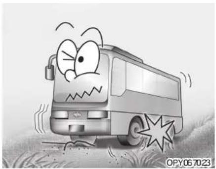 HYUNDAI Universe (2010) - 주행중 고장난 경우 - 2