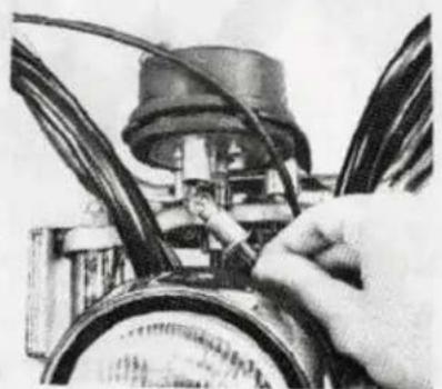 PEUGEOT 103 - LIGHTING SPECIFICATIONS - 1