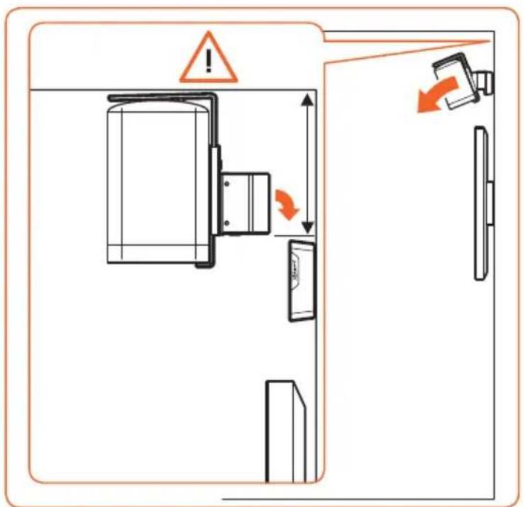 Diagram showing a device with warning sign and directional arrows indicating movement or flow, including a warning triangle and a device with red arrows.