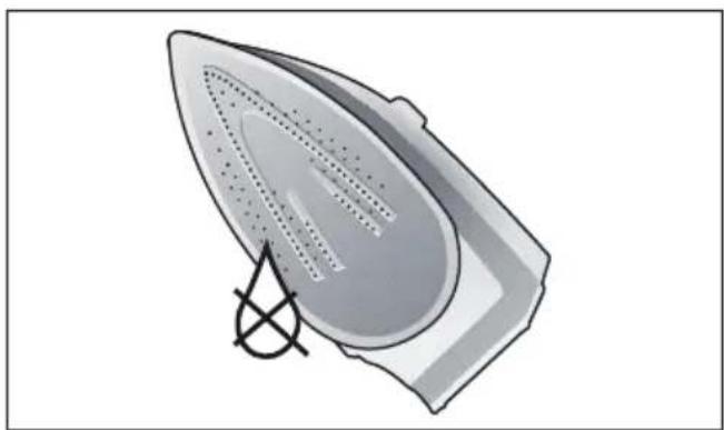 Illustration of a steam iron with a circular base and triangular pointer (no text or symbols)