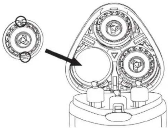 Technical line drawing of a mechanical component with three circular components and a central hub, showing internal structure without any text or symbols.