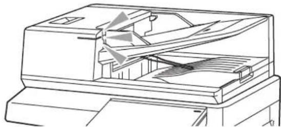 Technical line drawing of a mechanical device with internal components (no text or symbols).