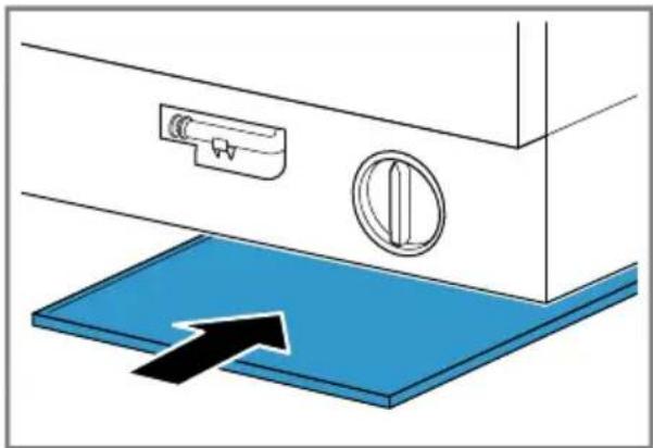 Diagram of a washing machine with a blue base and circular valve, showing no text or symbols.
