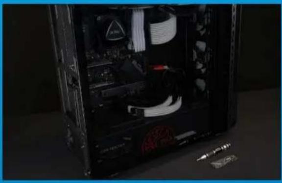 ADATA LEGEND 900 - VOR DER INSTALLATION - 1
