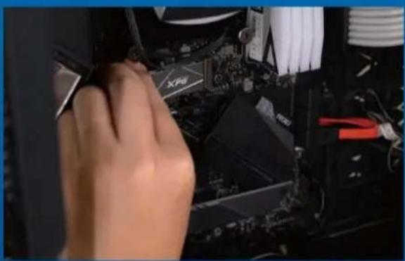 ADATA LEGEND 900 - INSTALARE - 3
